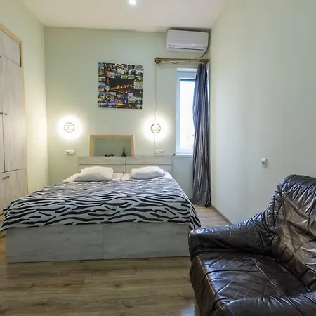 Tali Home-3