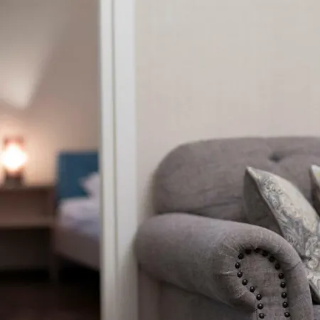 Golden Nugget Apartment-2