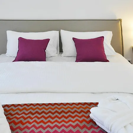 Bfg Suites Apartments-3