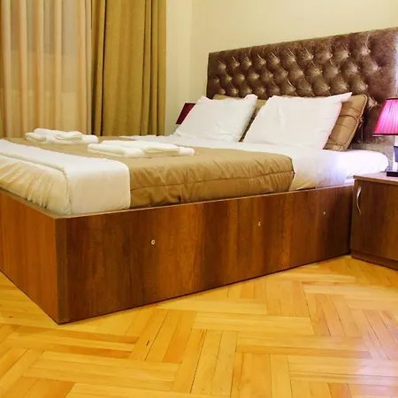 Brok'S Hotel-3