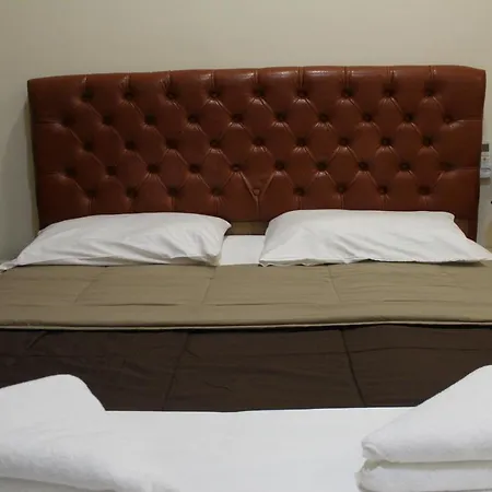 Brok'S Hotel-2