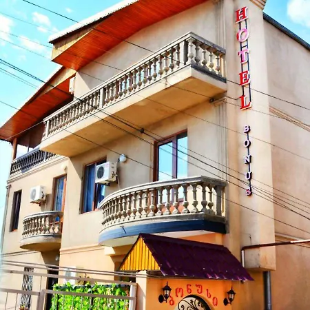 Bonus Hotel-3