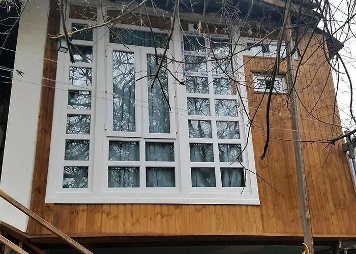 Cozy Home In Old Tbilisi.